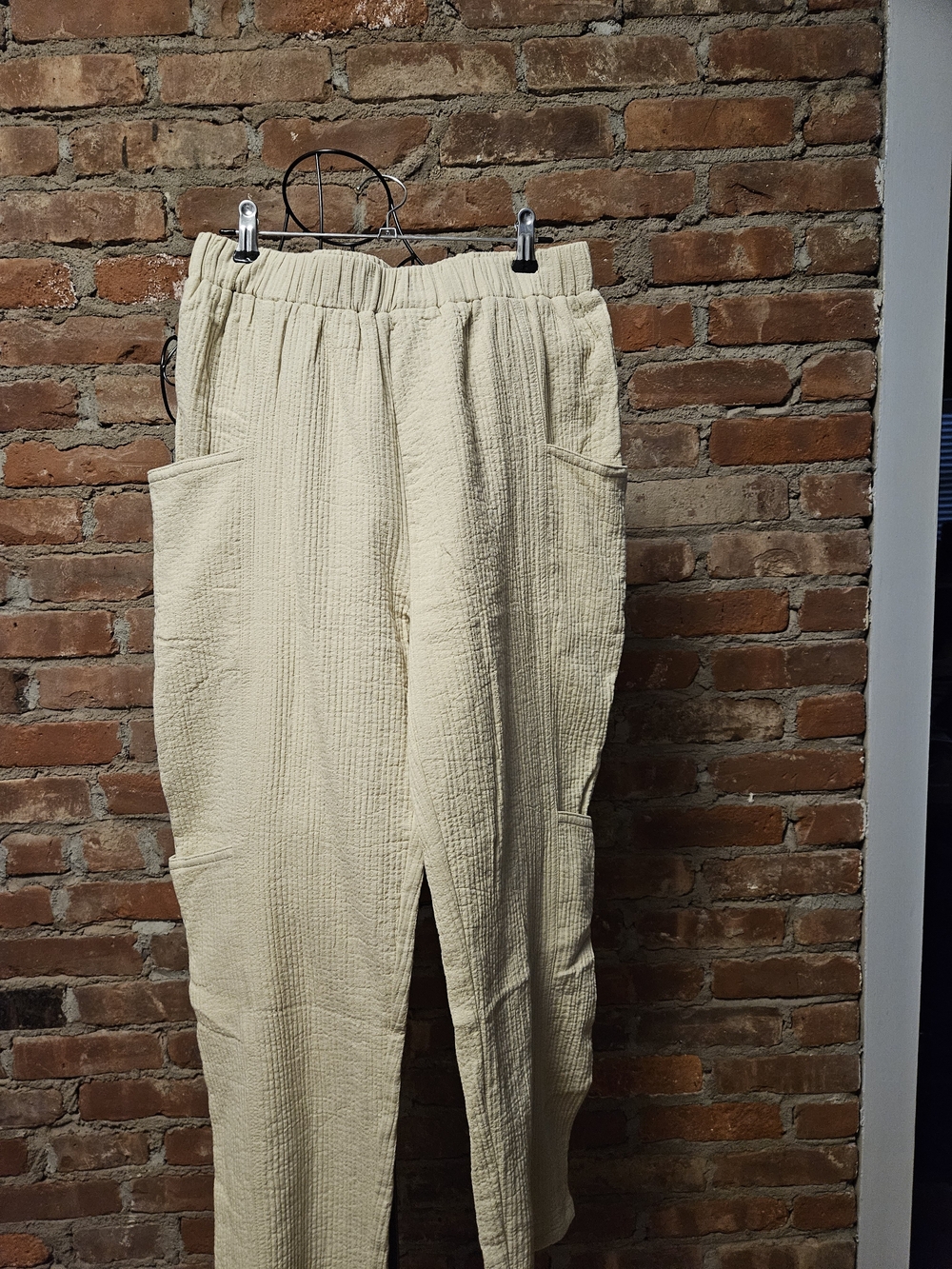 Grade & Gather Women's Cream Cotton Textured Elastic-Waist Pants Medium NWT